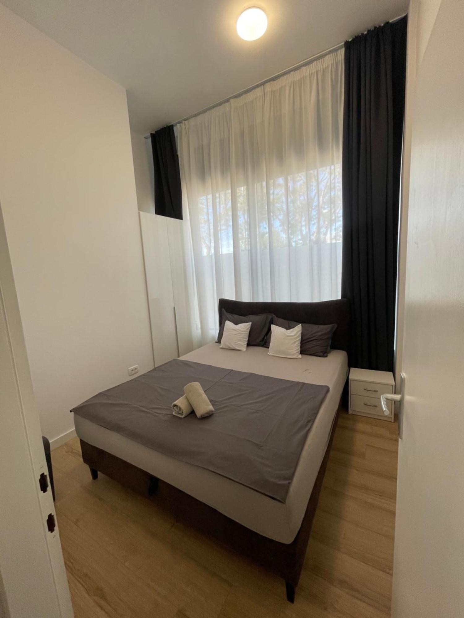 Two Bedroom Apartment N Split Exteriör bild