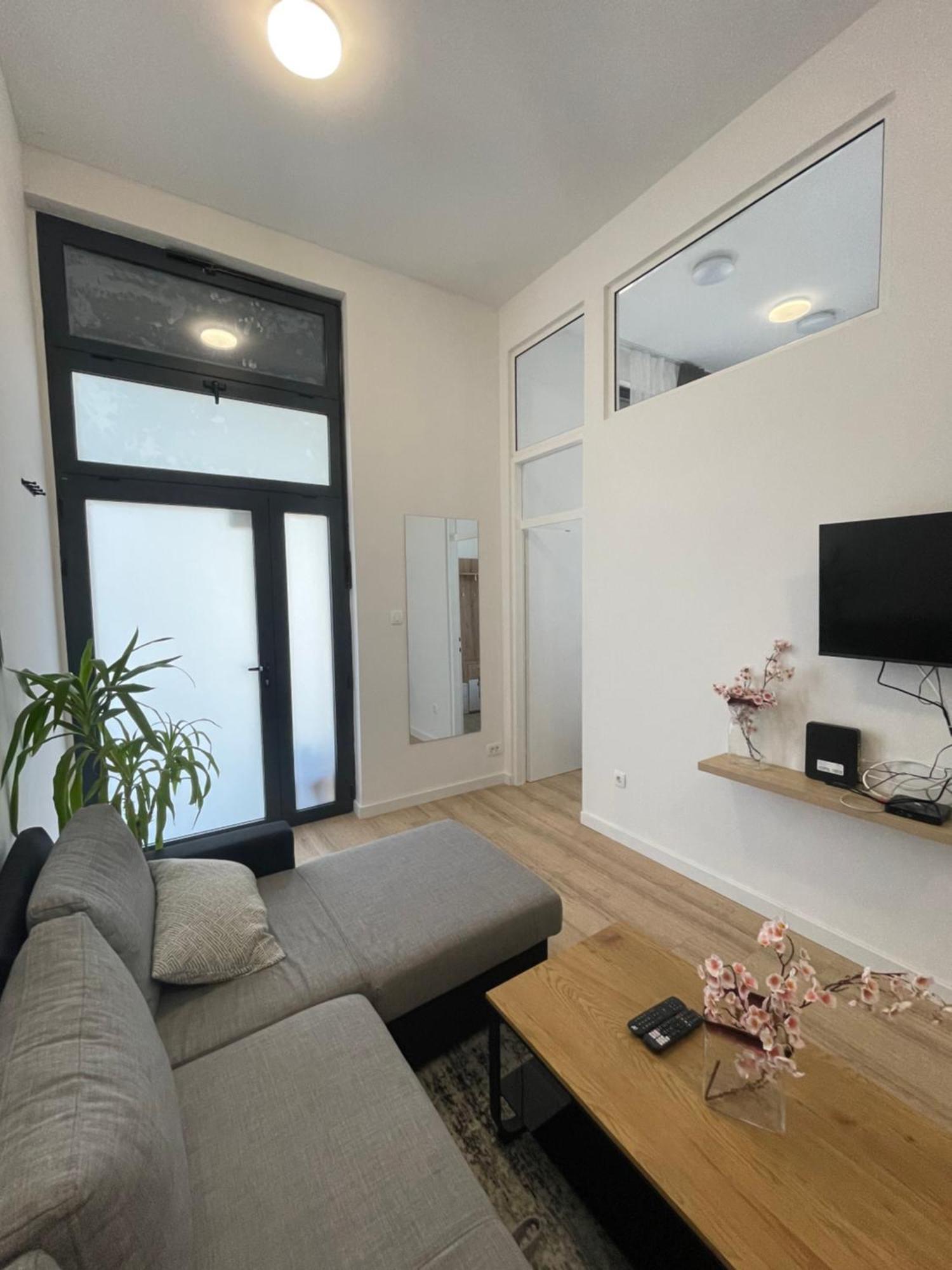 Two Bedroom Apartment N Split Exteriör bild