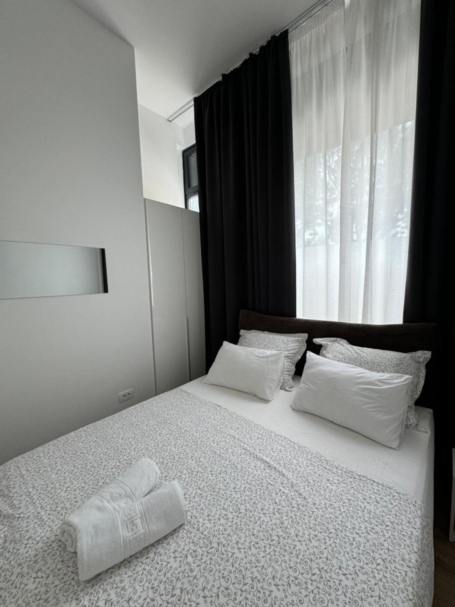 Two Bedroom Apartment N Split Exteriör bild