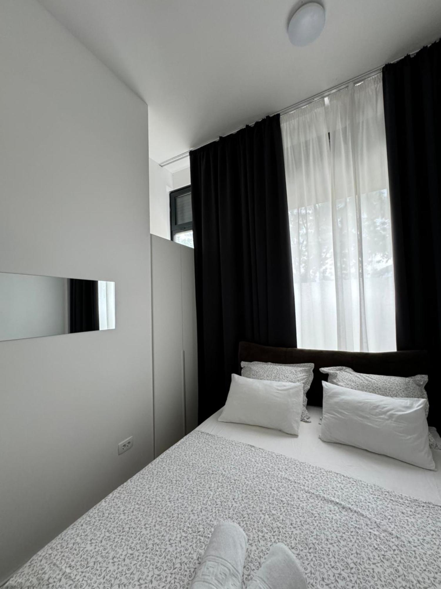 Two Bedroom Apartment N Split Exteriör bild